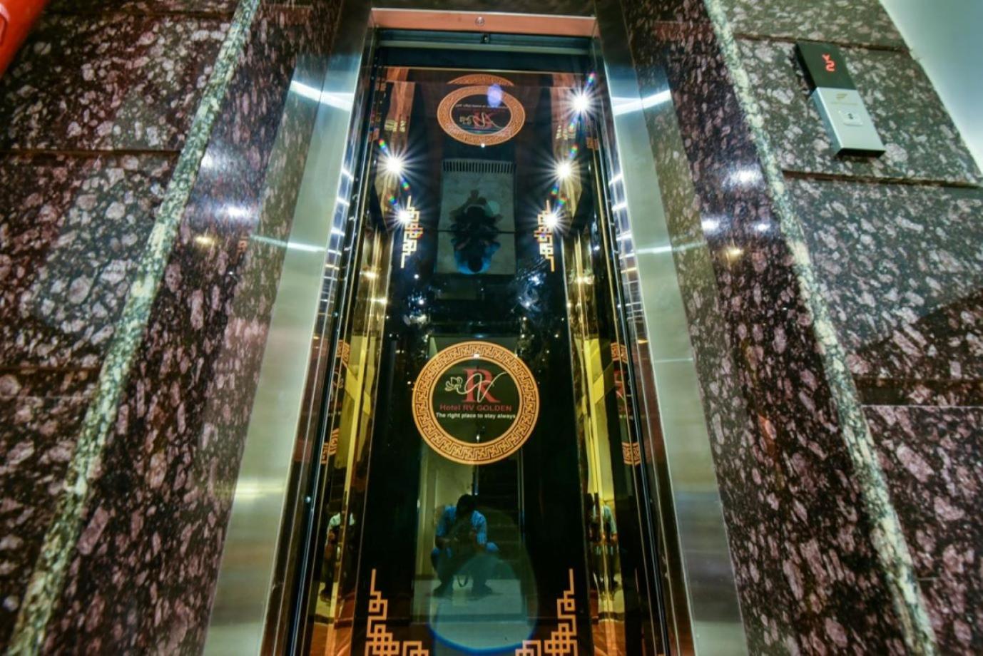 Hotel Rv Golden Amritsar Ngoại thất bức ảnh